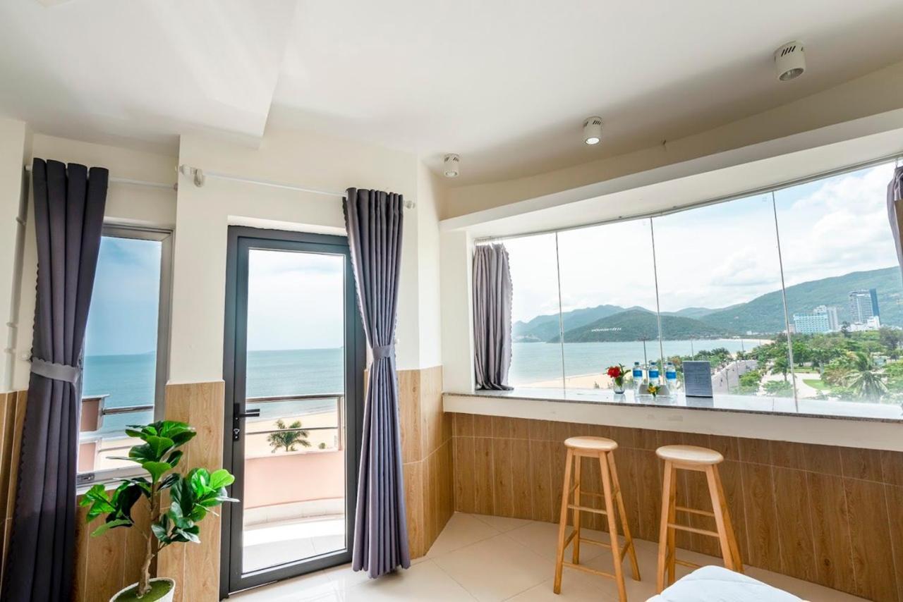 Hotel Thien Hai Куинён Экстерьер фото